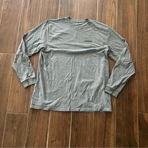 Men’s Patagonia Long sleeve size L